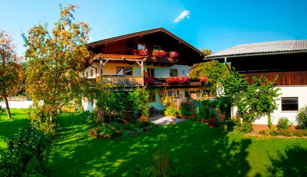 Appartement Bettina Mitterwallner Altenmarkt im Pongau Eksteriør billede